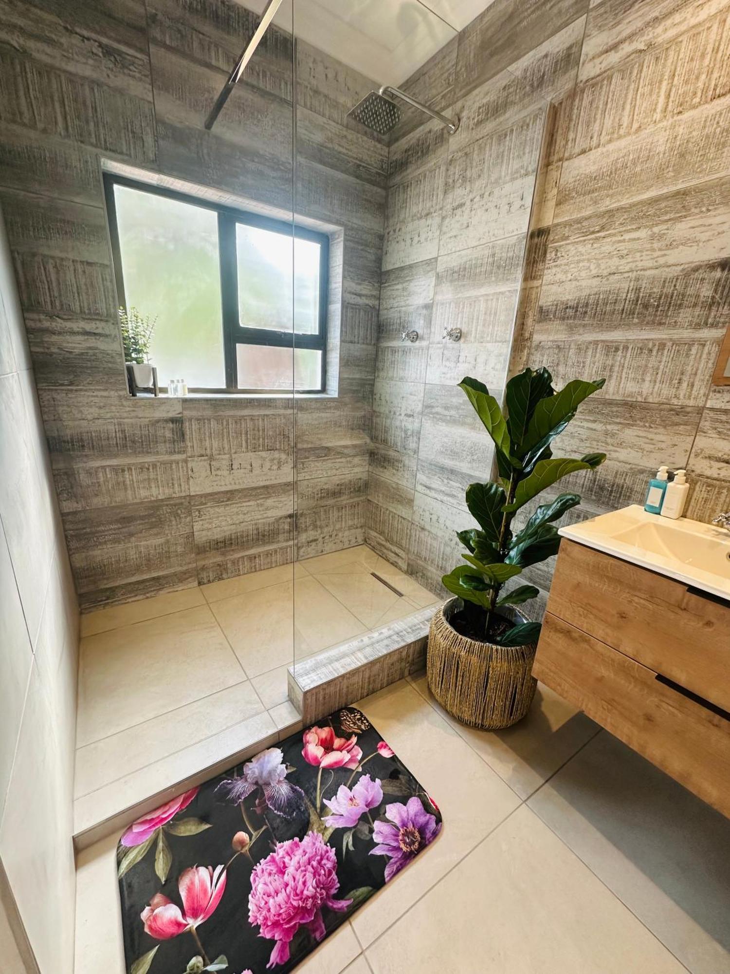 Vine Guesthouse Стелленбос Екстер'єр фото